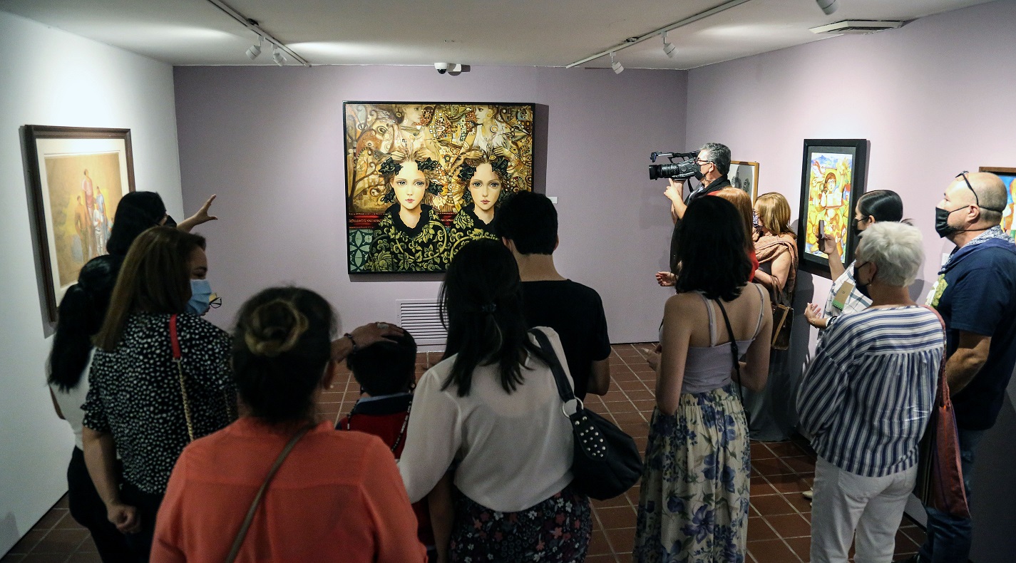 El miércoles se inauguró la exposición 'Entorno de la niñez', en la sala de Arte Emergente del Masin.
