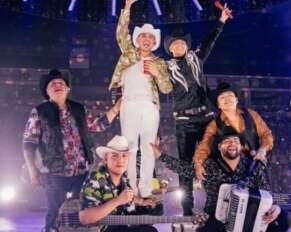 Grupo Firme debuta en el Festival de Coachella 2022.