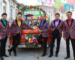 Los Tigres del Norte son esperados en su pueblo natal, Mocorito, para la inauguración de un museo que lleva su nombre.