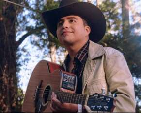 Gohn, hermano menor de Christian Nodal.