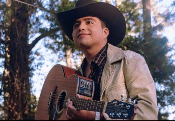 Gohn, hermano menor de Christian Nodal.