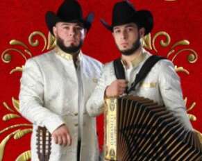 Chuy y Miguel Vega