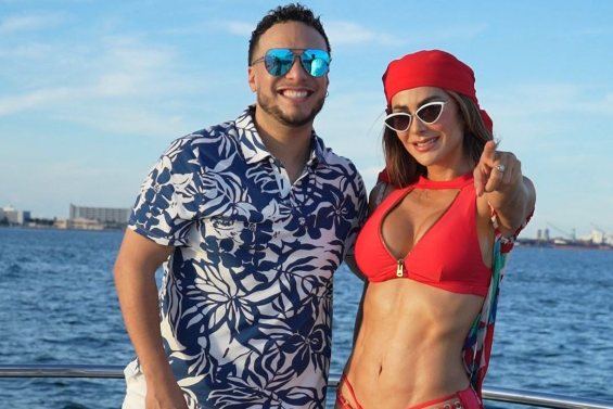 Lorenzo Méndez y Ninel Conde.